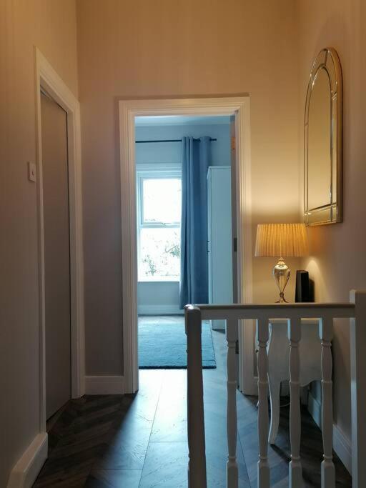 Stunning 3 Bedroom Townhouse In The Heart Of City Belfast Exterior foto
